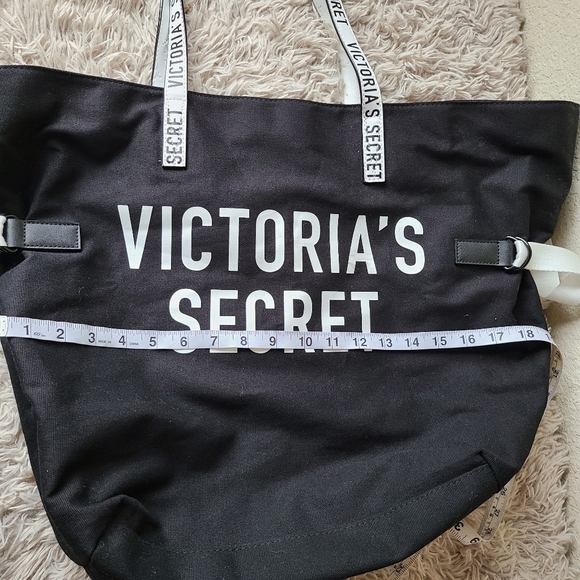 Victoria Secret Black and White Duffle Tote Bag - Picture 4 of 9